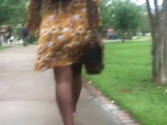 Yellow SunDress Ebony Jiggly Booty Clap SloMo Ending