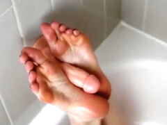Dildo bath footjob