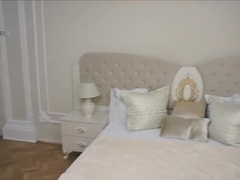 Anisyia Livejasmin modeling bikini and showing off amazing body