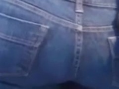 PAWG IN TIGHT JEANS