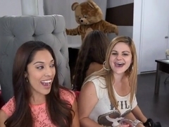 Sizzling hot pecker sucking