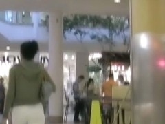 Two goddess models walking around the mall in super tight yoga pants