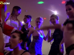 Danna, Gillian, Heidi, Josie, Keeley, Megan, Melody