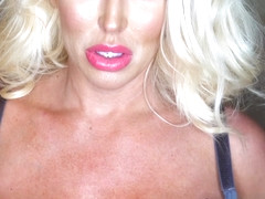 Big MILF Tits - Alura Jenson - Scoreland