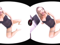 Silvia Dellai in Wet dreams - VirtualRealPorn