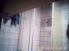 sexy-cutie-guest-spycam