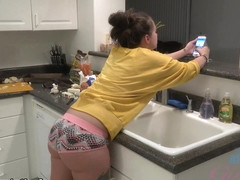 You Snorkel With Gia, And She Makes You Dinner - ATKGirlfriends