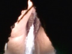 Piss pours out of the fat pussy of amateur on voyeur cam