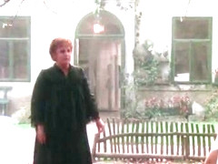 Mature actress kissing a cock