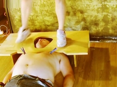 Jennyfer Cruel - Facebox Face Trampling with Sneakers - Sadika