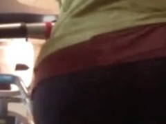 Another White SSBBW Pear on Treadmill